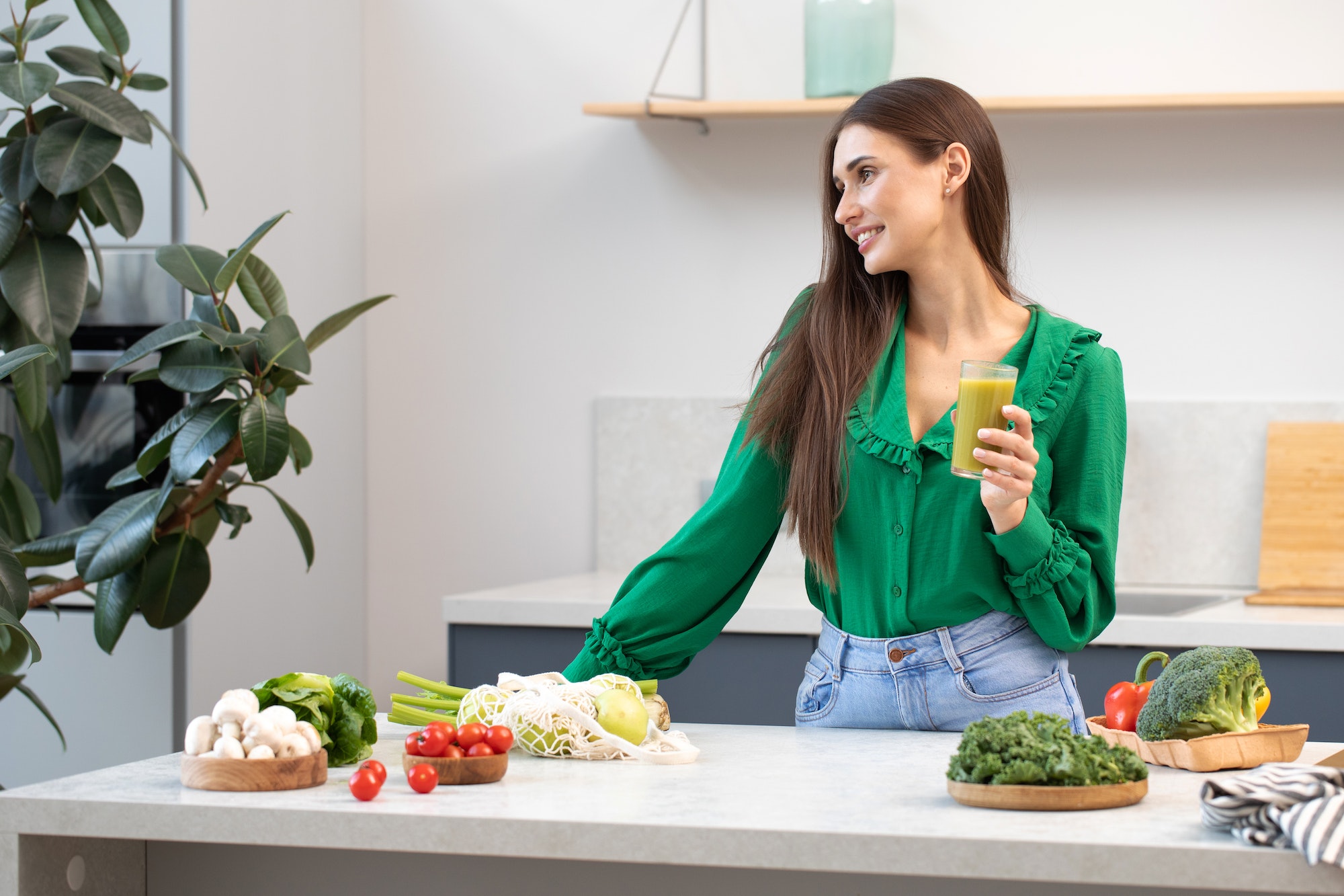 Woman with healthy green smoothie | Holistic Menus